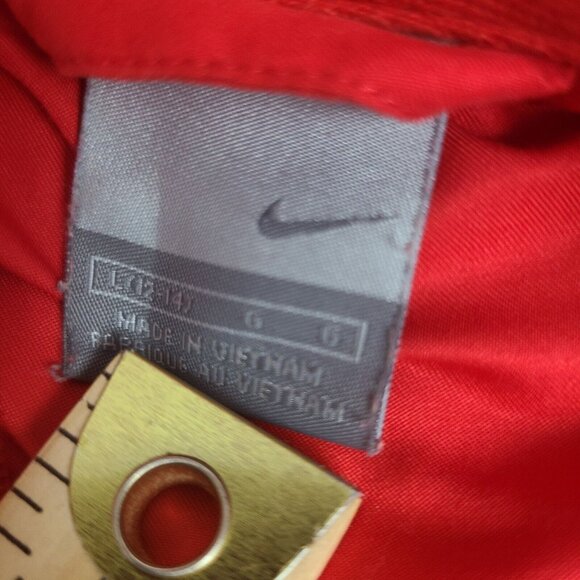 Vintage Nike Womens L 12/14 Red Track Jacket Light Weight‎ Zip Up Fitness Gym - Picture 3 of 6